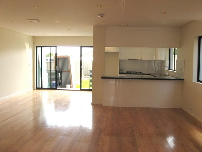 9 wade st, Campsie NSW 2194