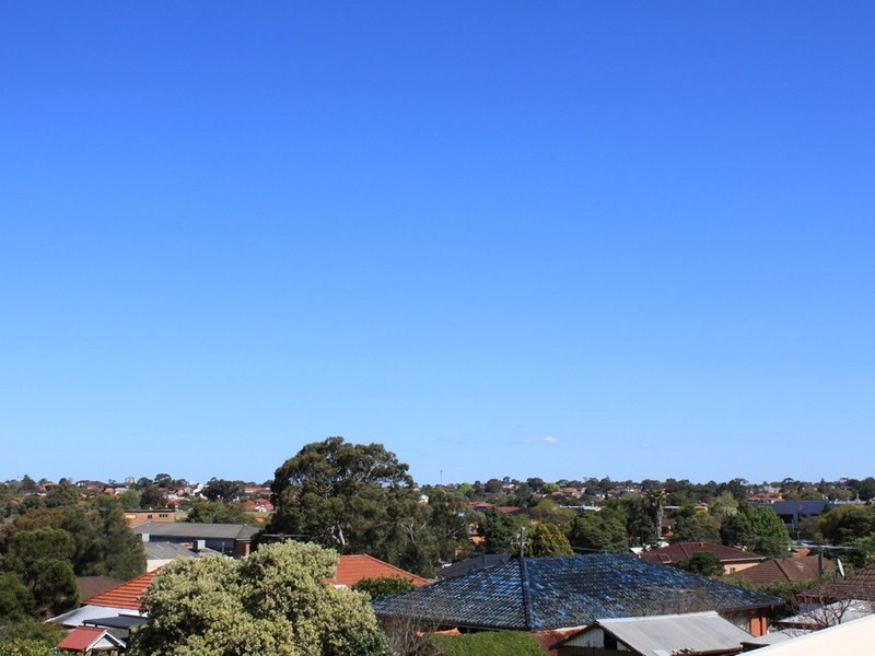 9 wade st, Campsie NSW 2194