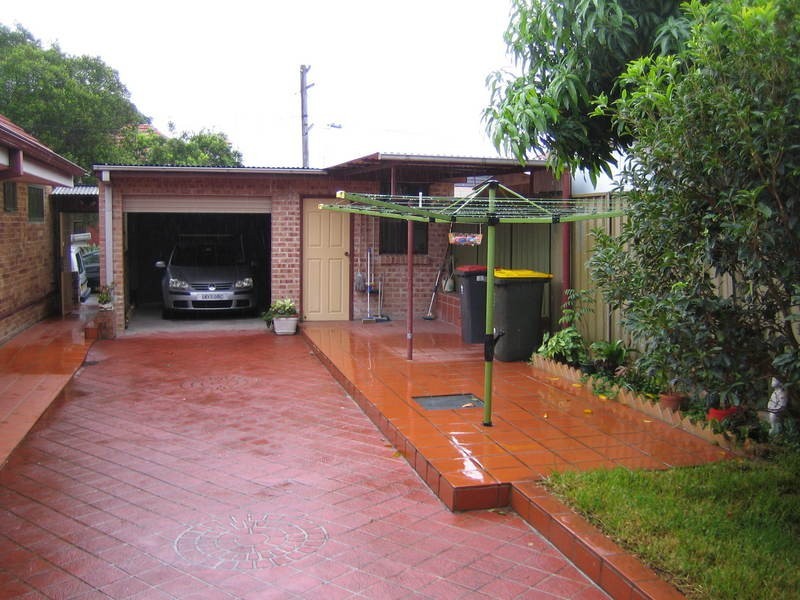 2 Cavey St, Marrickville NSW 2204