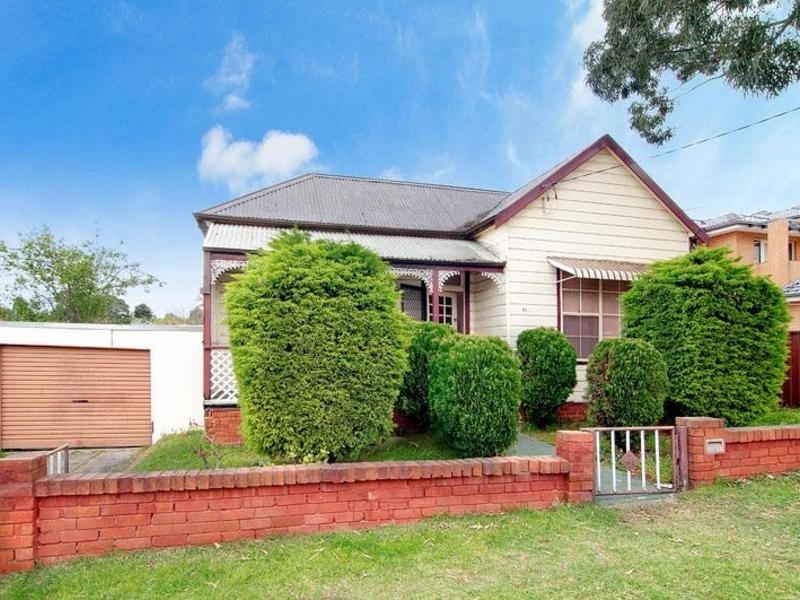 21 Troy st, Campsie NSW 2194