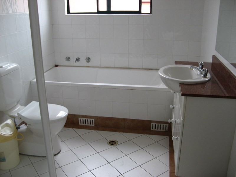 18-20 Knocklayde St, Ashfield NSW 2131
