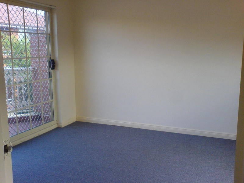 3/29  Fletcher Street, Campsie NSW 2194