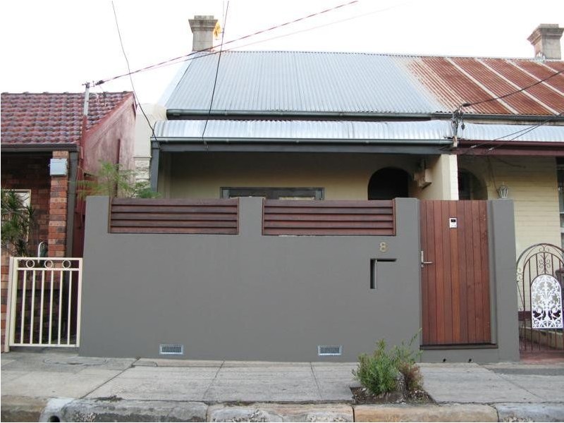 8 Park Road, Sydenham NSW 2044