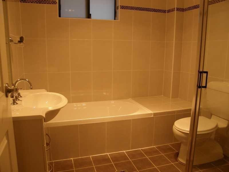 2/14 WHITE AVE, Bankstown NSW 2200