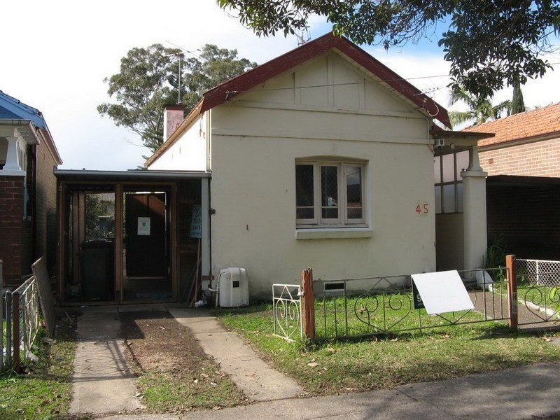 45  Second Ave, Campsie NSW 2194