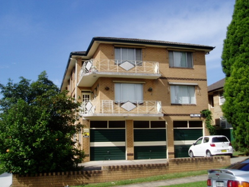 10/2 Hill Street, Campsie NSW 2194