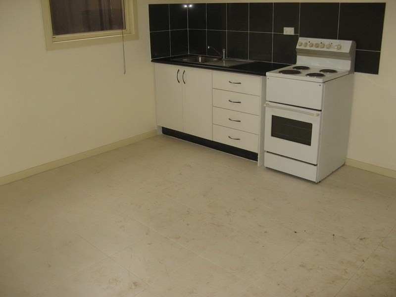 29 Cambridge St, Bankstown NSW 2200