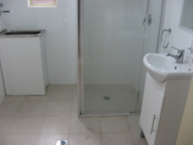 29 Cambridge St, Bankstown NSW 2200