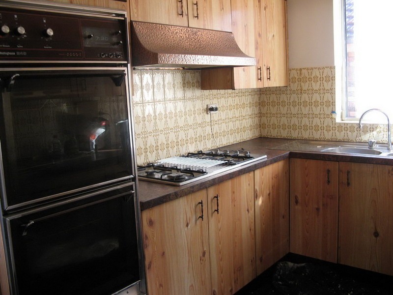 4 Farrell Rd, Kingsgrove NSW 2208