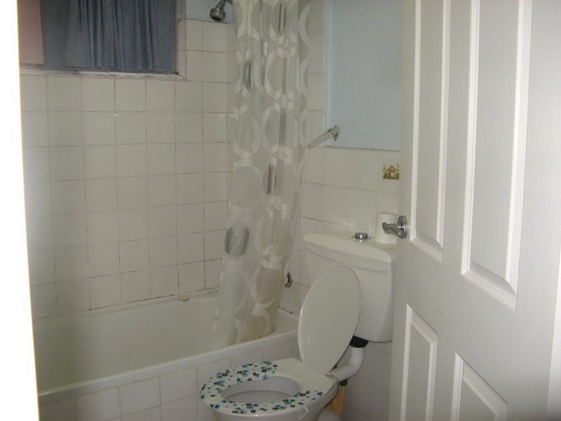 73 First Ave, Campsie NSW 2194