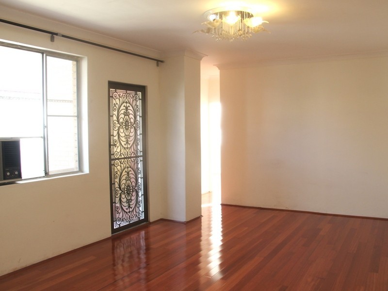 3/25 Fourth Ave, Campsie NSW 2194