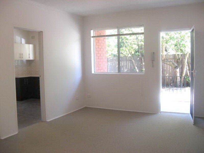 6 lincoln st, Campsie NSW 2194