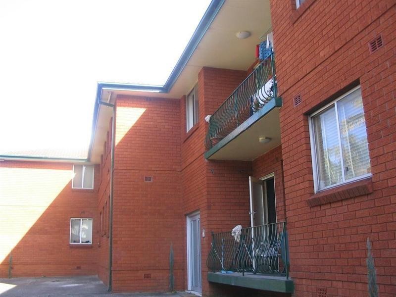 6 lincoln st, Campsie NSW 2194