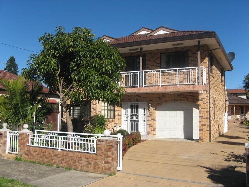 Greenacre NSW 2190