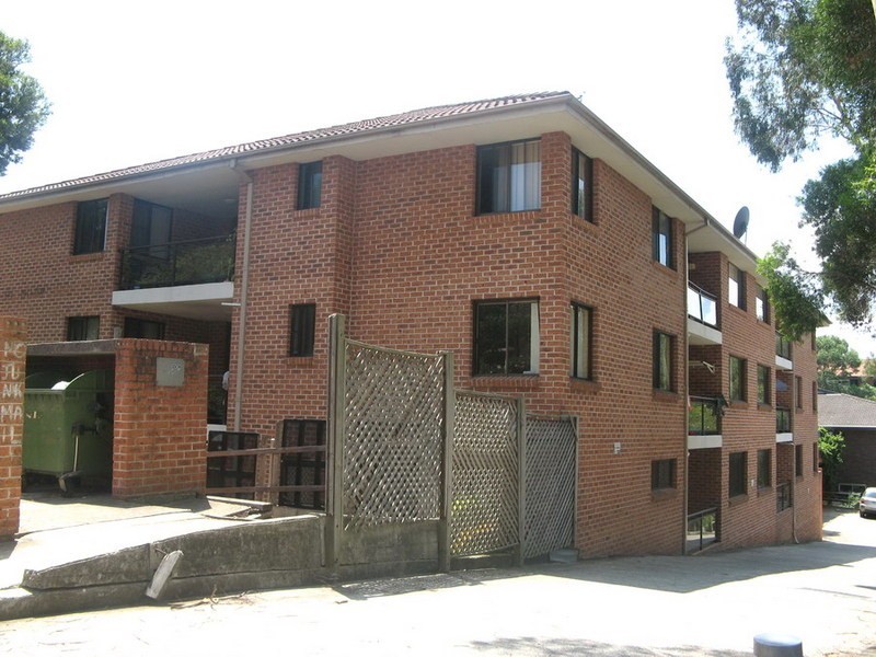22/125 Meredith St, Bankstown NSW 2200