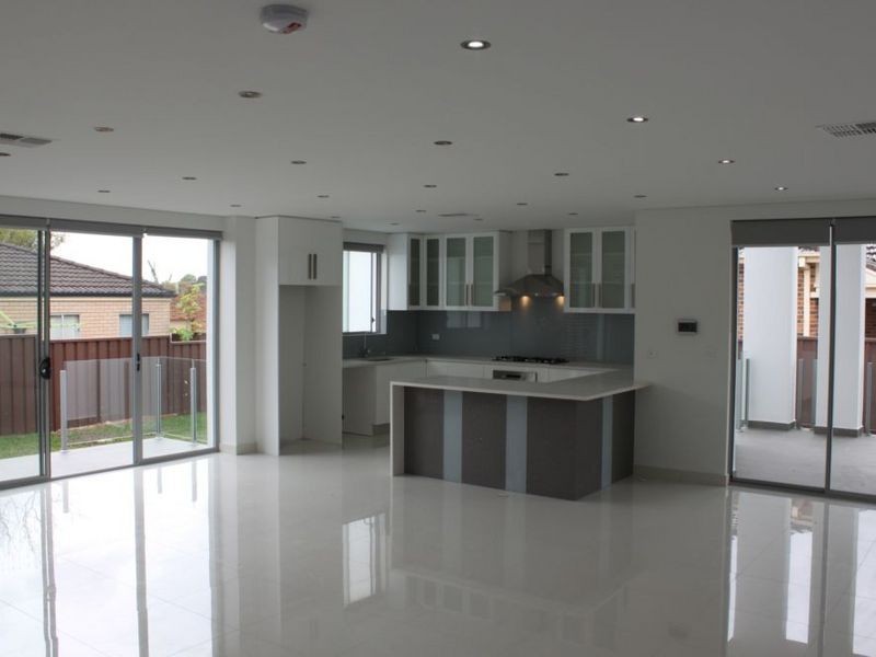 2a Cecilia ST, Belmore NSW 2192