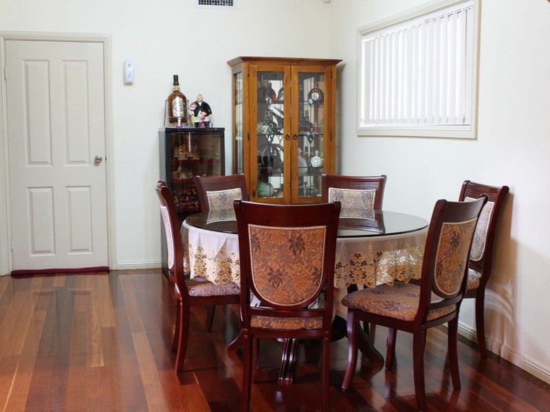 2B Hymen St, Peakhurst NSW 2210