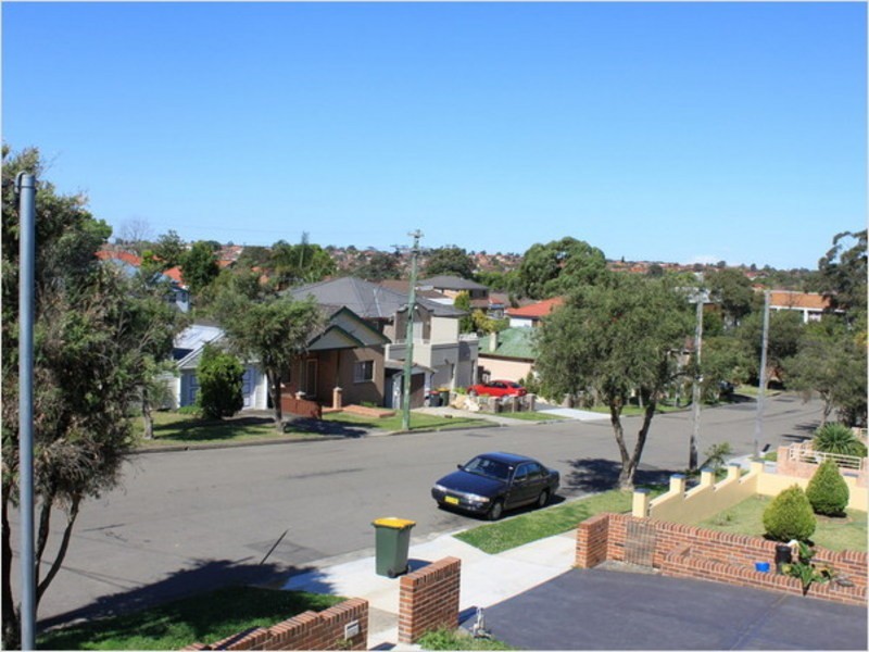 9 WADE ST, Campsie NSW 2194