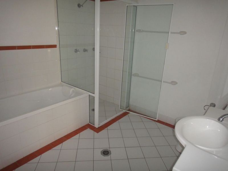 84 Frederick St, Campsie NSW 2194