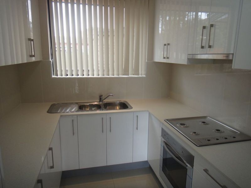 5/28 EVALINE ST, Campsie NSW 2194