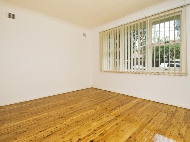 57 SEVENTH AVE, Campsie NSW 2194