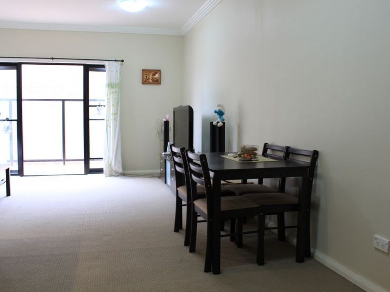 306B/5-11 Sixth Ave, Campsie NSW 2194