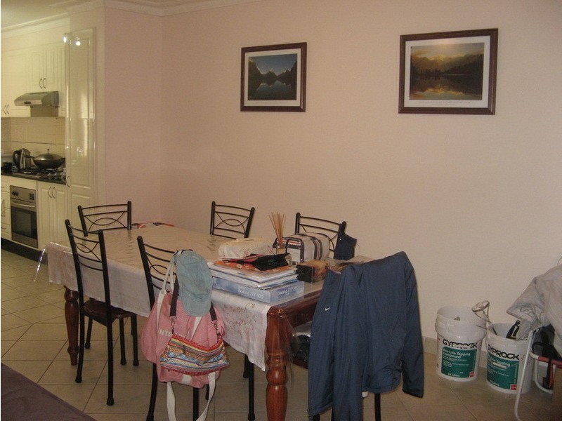 2/32 North Parade, Campsie NSW 2194