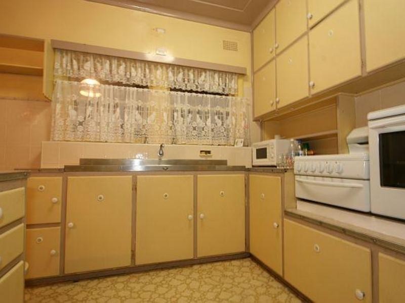 22 Arnold Ave, Yagoona NSW 2199