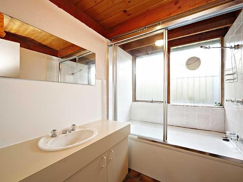 Kingsgrove NSW 2208