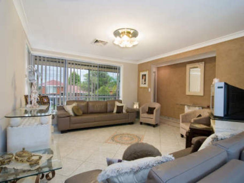 Greenacre NSW 2190