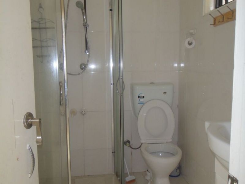 2/33 Loch Street, Campsie NSW 2194