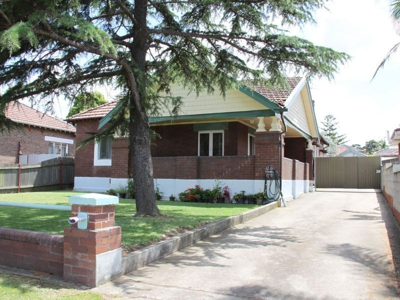 3 Yarran Street, Punchbowl NSW 2196