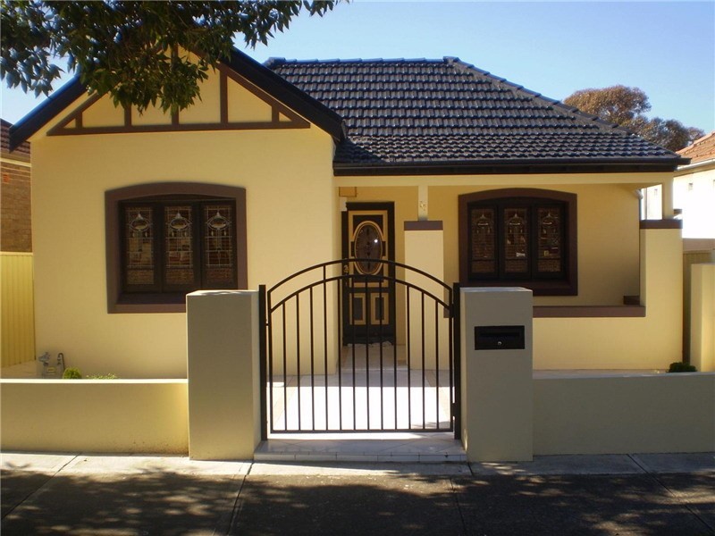 56 Beauchamp St, Wiley Park NSW 2195