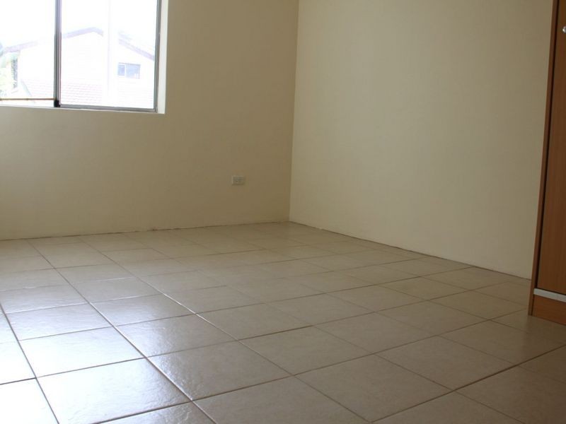 31 Sixth Ave, Campsie NSW 2194