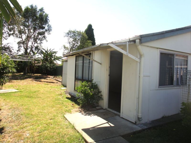 21 Garrong St, Lakemba NSW 2195