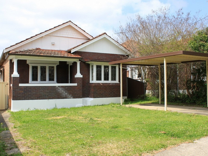 48 Rosemont St, Punchbowl NSW 2196