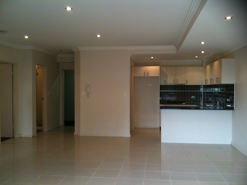 8 Eighth Ave, Campsie NSW 2194