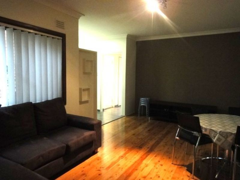 1/88 Eighth Ave, Campsie NSW 2194