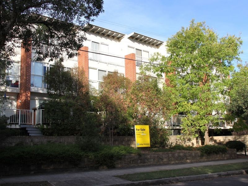 2/39-43 Riverside Crescent, Marrickville NSW 2204