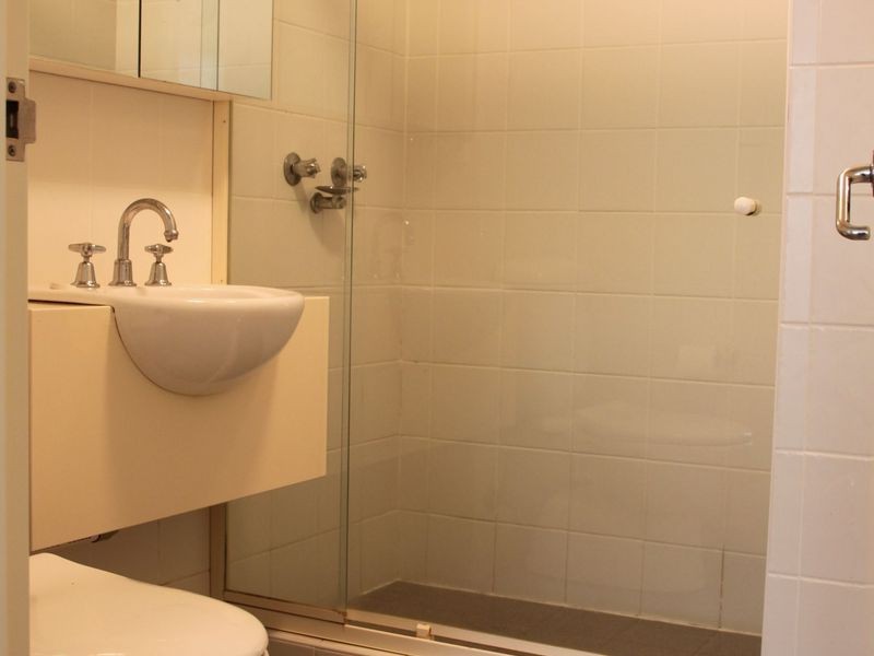 2/39-43 Riverside Crescent, Marrickville NSW 2204