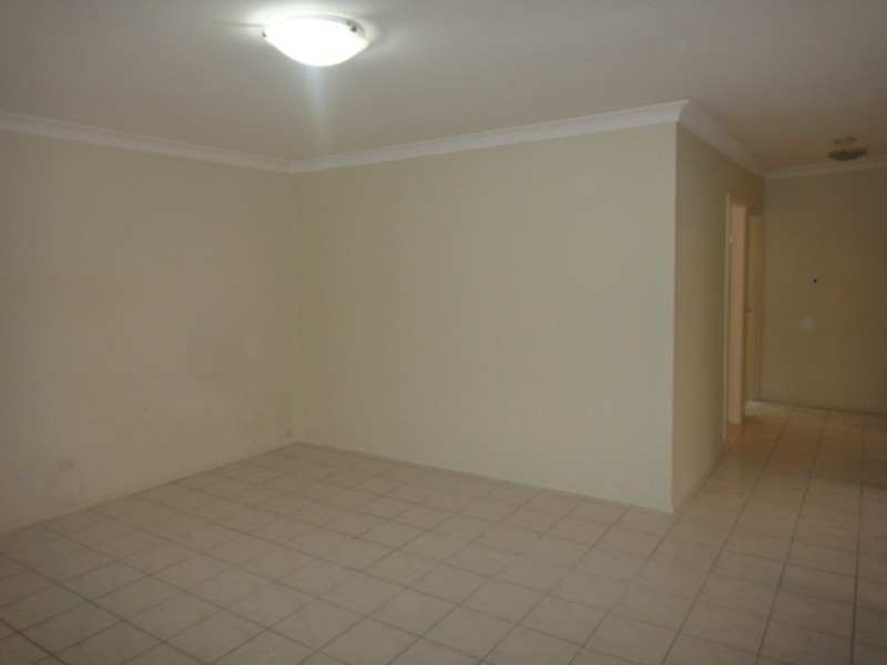 8/56 Ninth Ave, Campsie NSW 2194