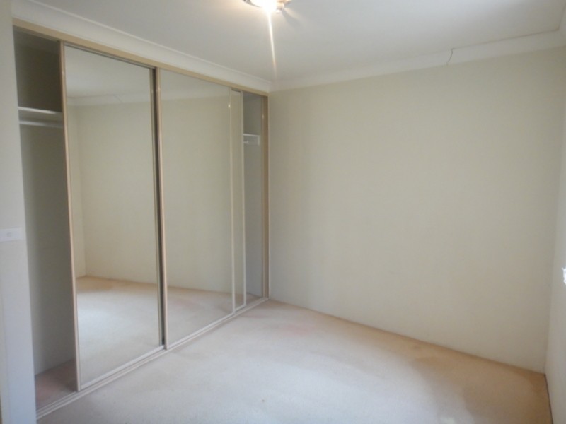 8/56 Ninth Ave, Campsie NSW 2194