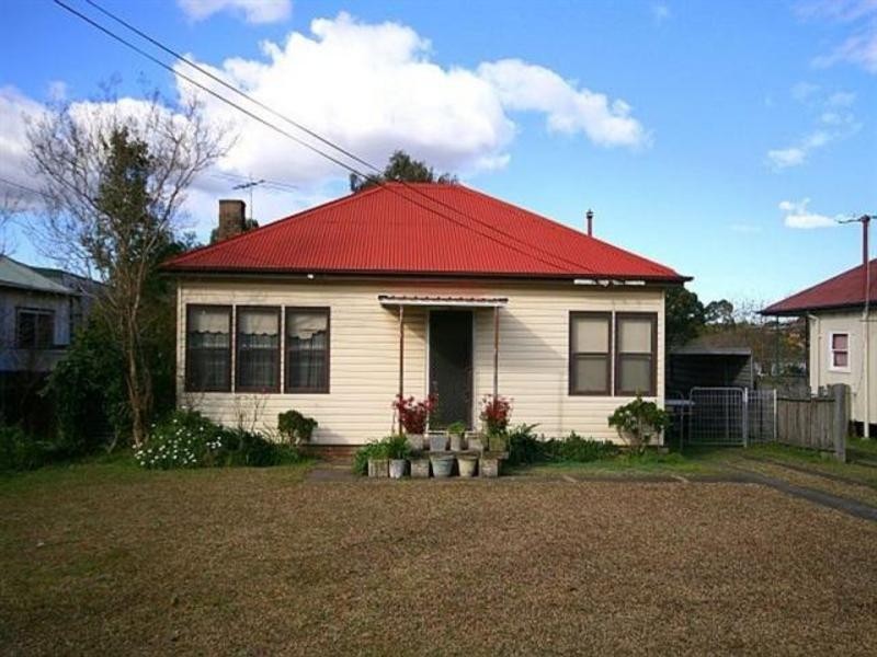 7 Bertram St, Yagoona NSW 2199