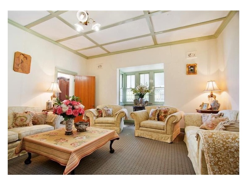 22 Yangoora Rd, Belmore NSW 2192