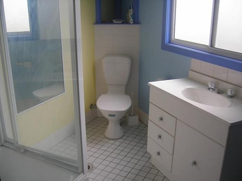 6 Minnie St, Belmore NSW 2192