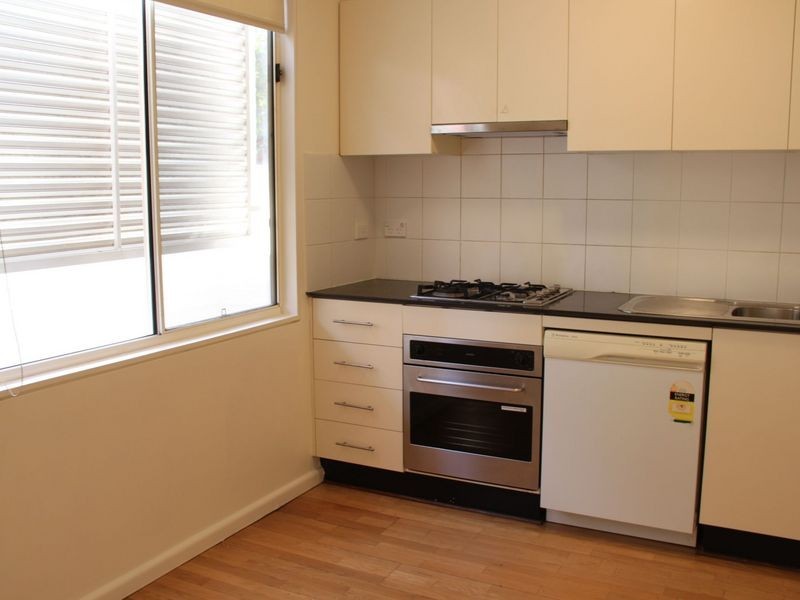 2/39-43 Riverside Crescent, Marrickville NSW 2204