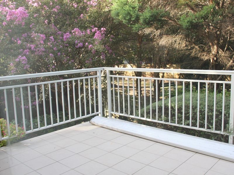 2/39-43 Riverside Crescent, Marrickville NSW 2204