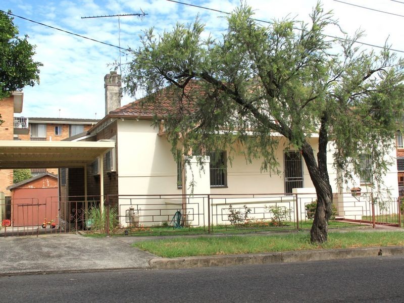 3 Dibble St, Marrickville NSW 2204