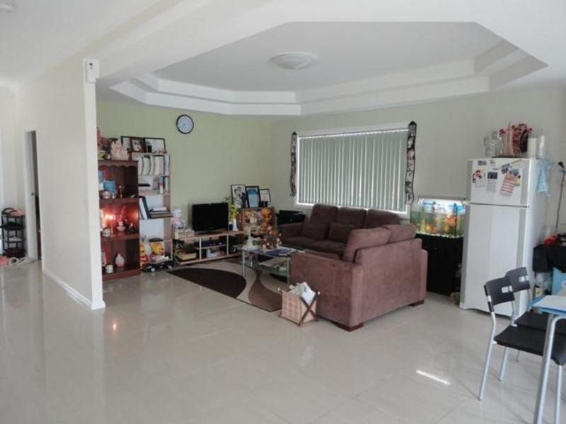 24 Dellwood St, Bankstown NSW 2200