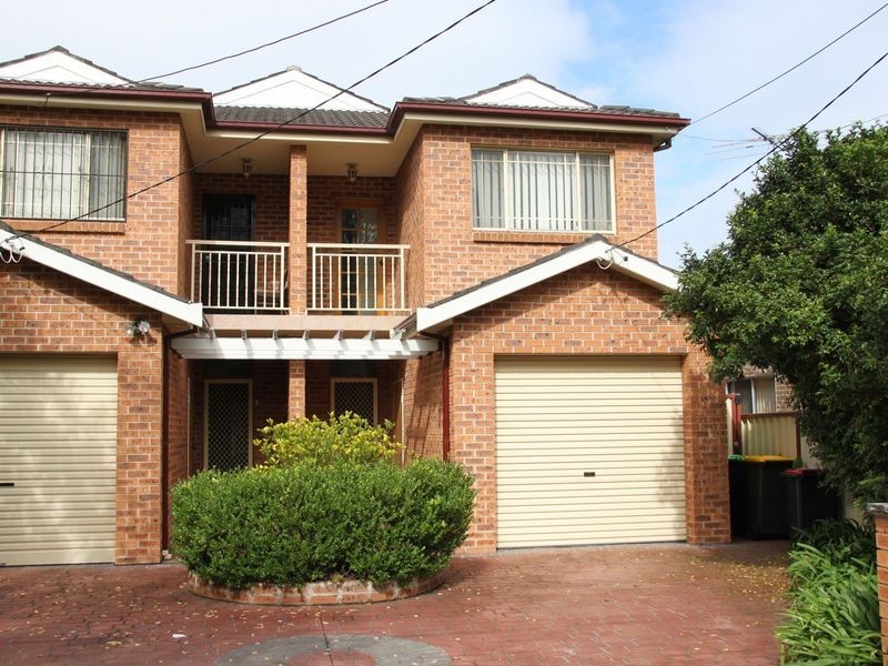 32 Wentworth Ave, Croydon Park NSW 2133